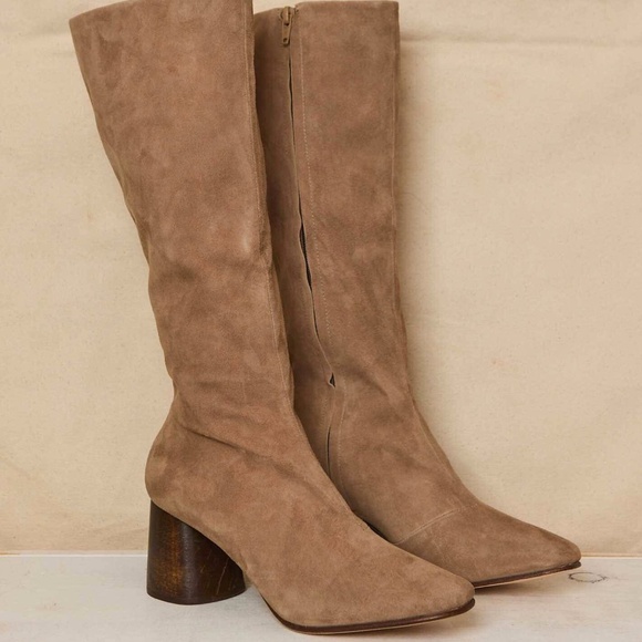 Huma Blanco Harlow Tall Boot Latte Suede - Picture 3 of 5